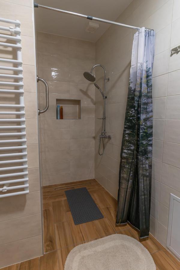 Apartma Valic อายดอฟช์ชีนา ภายนอก รูปภาพ