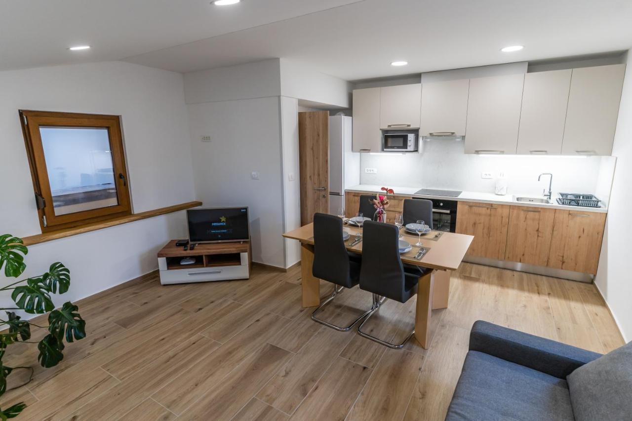 Apartma Valic อายดอฟช์ชีนา ภายนอก รูปภาพ